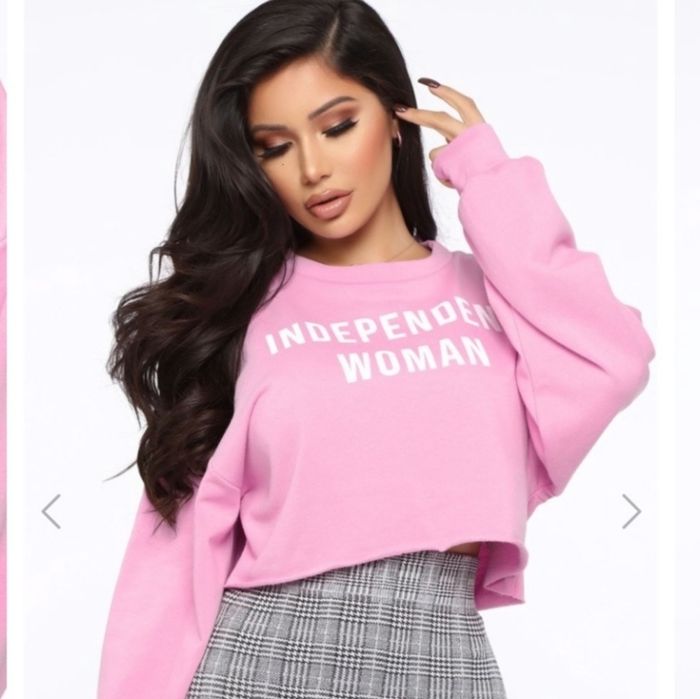 💠FASHION NOVA Independent Woman Cropped Sweater Long Sleeve Oversized